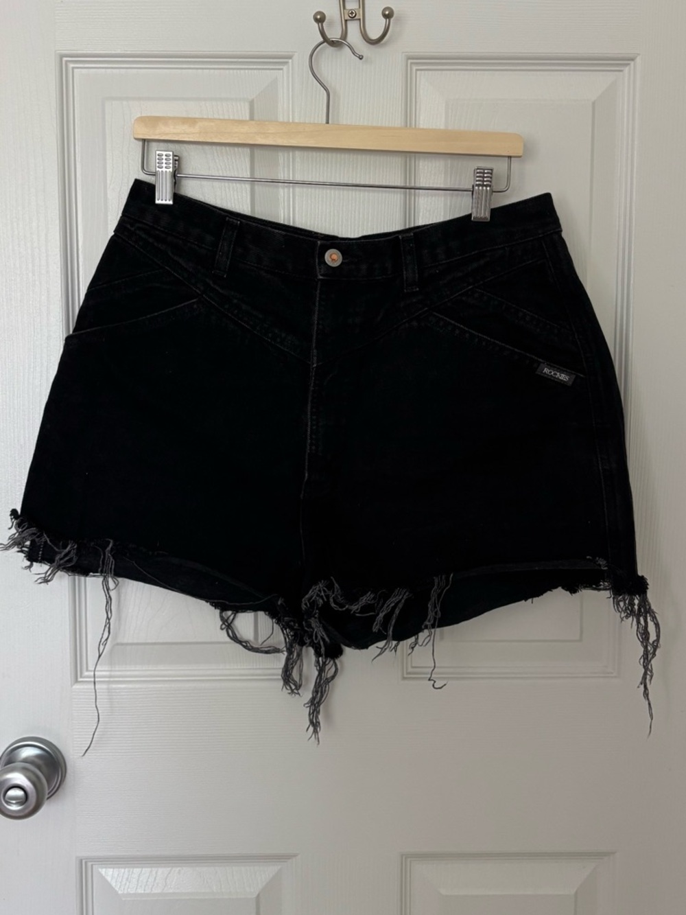 Vintage Rockies Black Distressed Frayed-Hem Denim Shorts